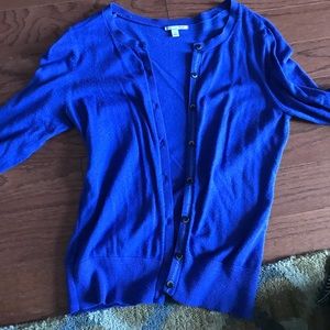 Quarter sleeve purple sweater